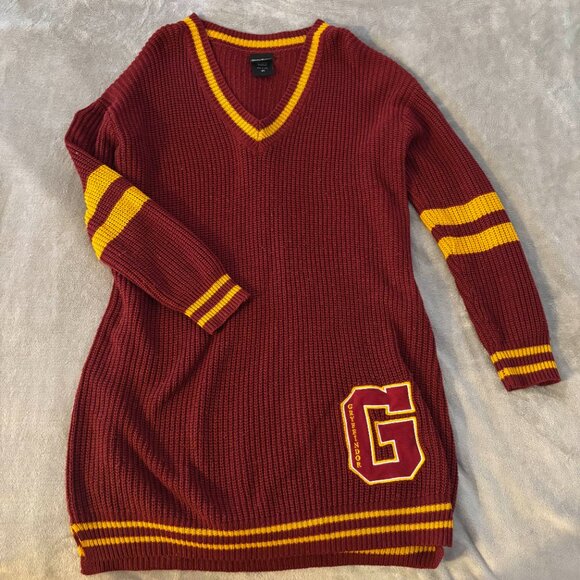 ✨ harry potter gryffindor red & gold crochet knit sweater dress disney size m ✨ - Picture 1 of 6